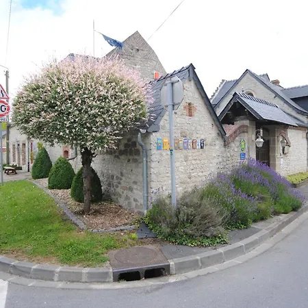 Le Grand Logis - - 3* Marchais