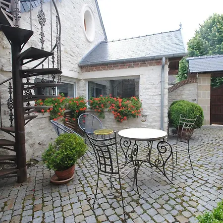 Le Grand Logis - - Guest house *